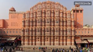 Hawa Mahal, the Palace of Winds, in Jaipur's old city, header image for the richest YouTubers in Jaipur 2026 article
